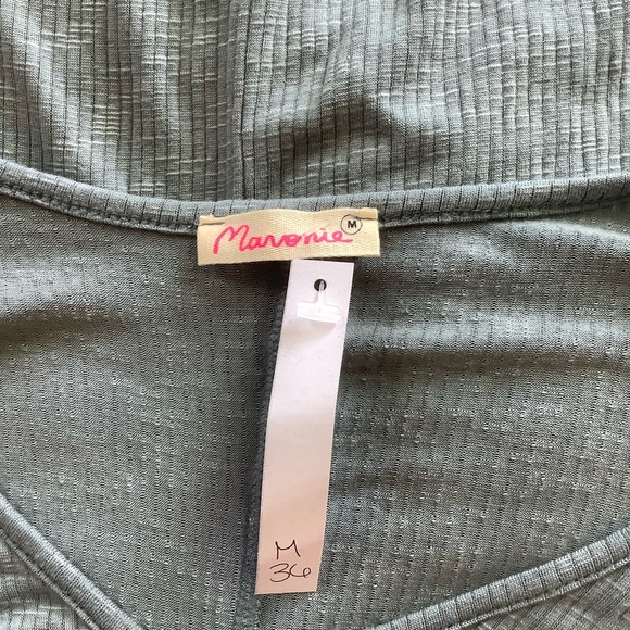 NWT Anthropologie Maronie Womens Cold Shoulder M Ribbed Asymmetrical Top Tunic - Picture 7 of 7